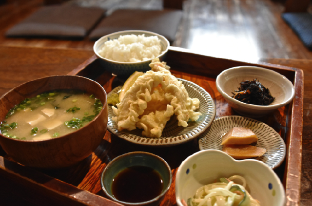 別府 甘味茶屋 とり天