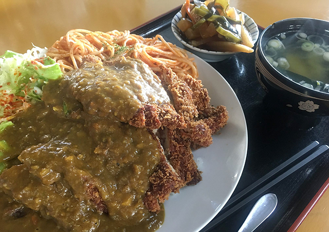 日出 でんすけ食堂