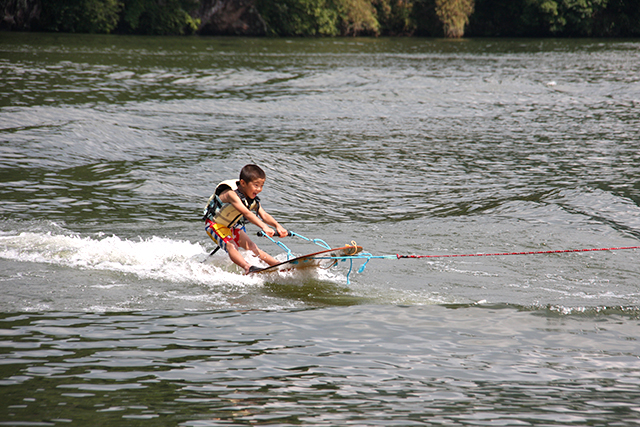 耶馬溪アクアパーク 水上スキー
