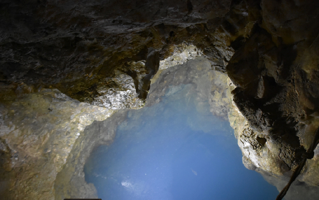 稲積水中鍾乳洞 日本文理大学・稲川研究室