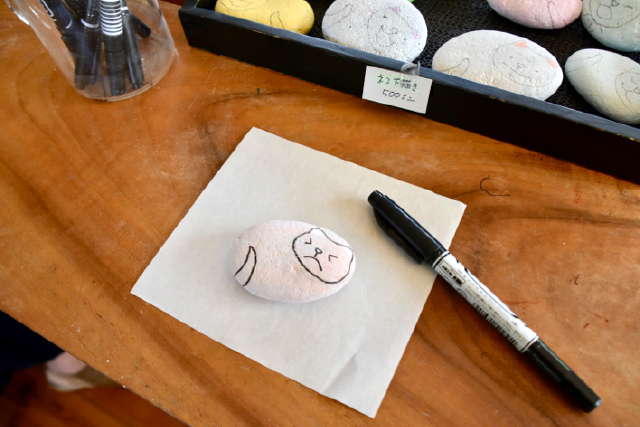 日出 石ころたちの動物園 ワンコイン体験コーナー