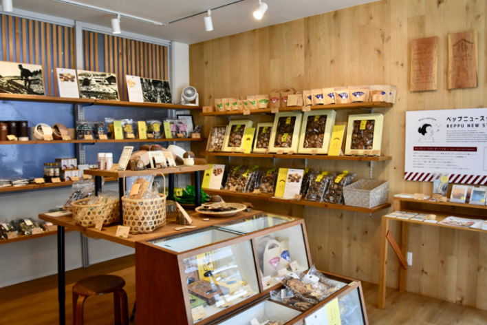 Shiitake stand CONON 店内