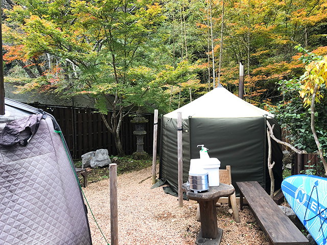 世界初!? 水中鍾乳洞の水風呂にダイブするサウナ体験♨