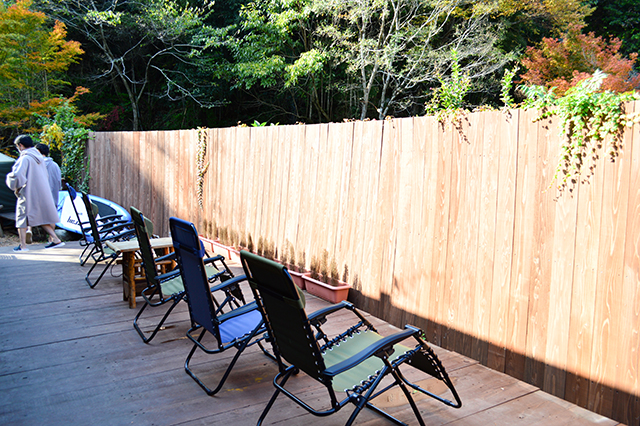 世界初!? 水中鍾乳洞の水風呂にダイブするサウナ体験♨