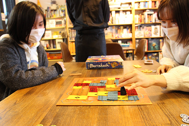 オーナーのボドゲ愛が止まらない!子どもから大人まで楽しめる「ボードゲームカフェJOGO」