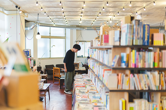大分市 カモシカ書店