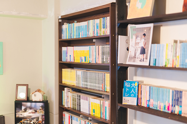 大分市　私設図書館 栗茶庵