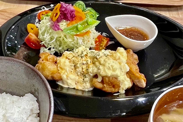 体にココロにやさしいおむすびを。ヒノデテラス