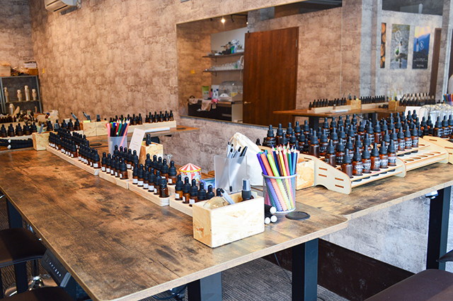 湯布院で自分だけのアロマを調香しよう　purifywith.