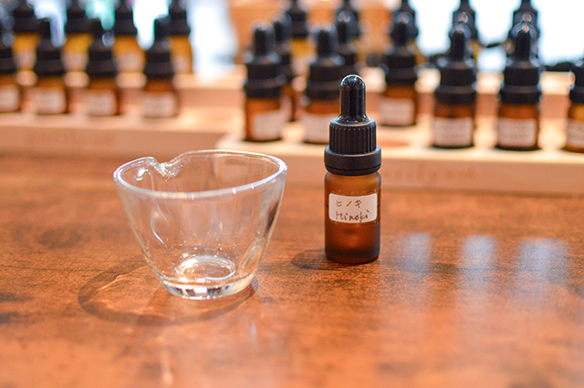 湯布院で自分だけのアロマを調香しよう　purifywith.