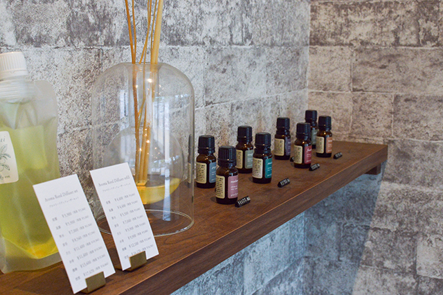 湯布院で自分だけのアロマを調香しよう　purifywith.