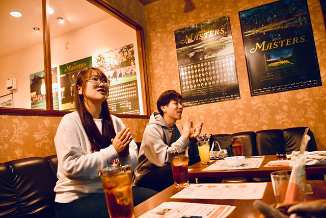 ゴルフデビューは“GOLDES”で！　人生を豊かにする奥深きゴルフの世界 GOLF BAR GOLDES