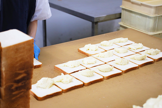 三角チーズパン「サンチー」　全国で注目される理由とは　つるさき食品