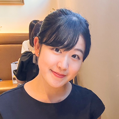 油布 藍里さん