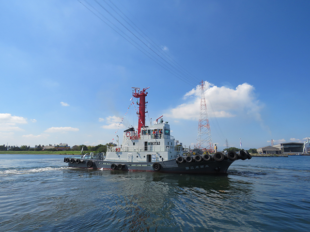 幅広い業務で大分の経済発展に貢献する 鶴崎海陸運輸株式会社