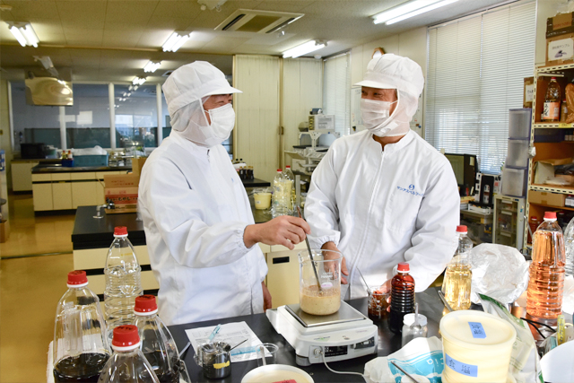 富士甚醤油株式会社