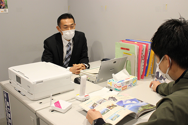 せっかく福岡におるなら寄ってみらん？学生と企業を繋ぐ新しいカタチの就職支援施設『dot.(ドット)』へようこそ