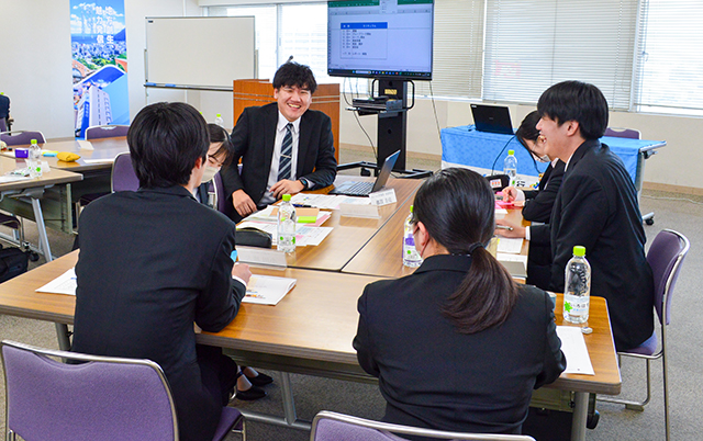 企業へのコンサルティングを体験!インターンシップ潜入レポート 株式会社豊和銀行