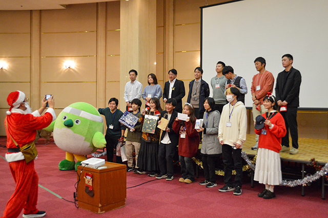 就活コミュニティ「BOND OITA」レポート：“聞くだけじゃない”就活イベント「おおいた就活クリスマス万博」