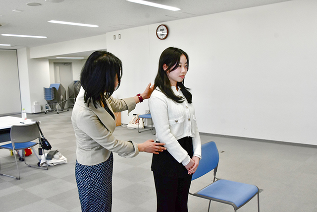 就活にもビジネスにも！　未来へつながるマナー講座