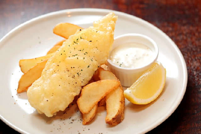 IRISH PUB THE HIVE フィッシュ&チップス
