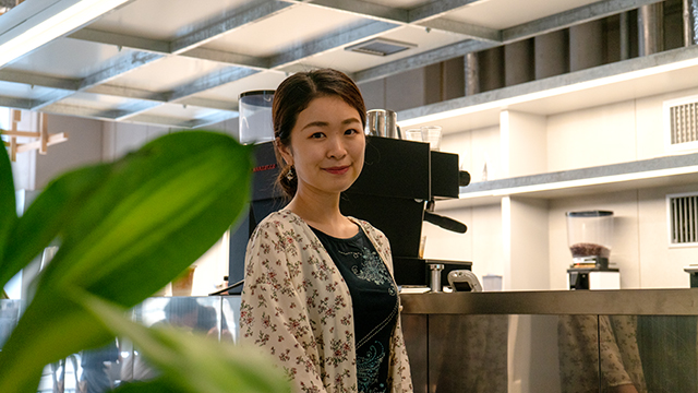 天神 カフェ＆コミュニティスペース「dot.（ドット）」