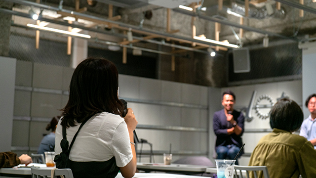 天神 カフェ＆コミュニティスペース「dot.（ドット）」