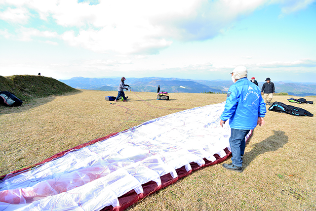 鳥のように大空へ！パラグライダーで憧れの空旅