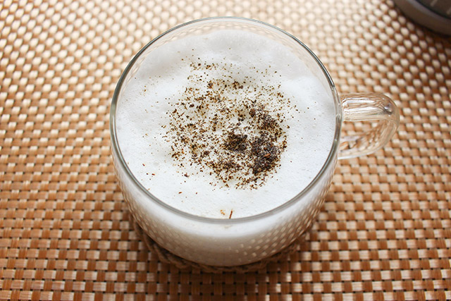 岩戸湯 IWATOYU CAFÉ「ほうじ茶ラテ」