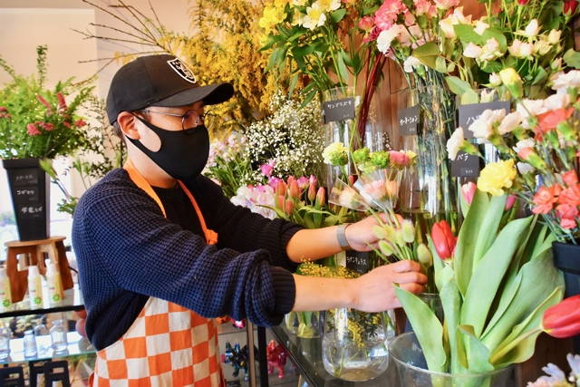 唯一無二のフラワーショップ&カフェ 秘境の花屋